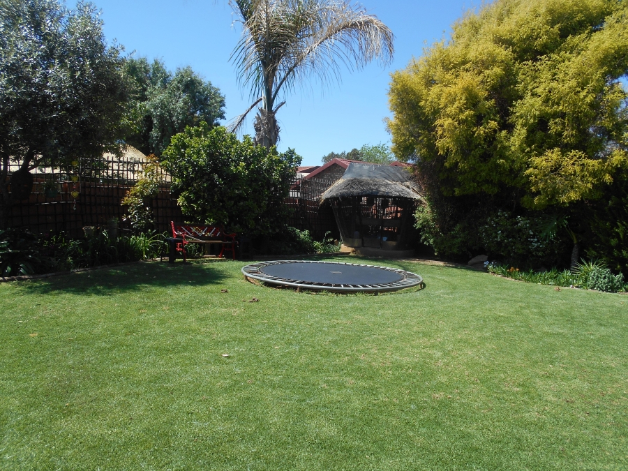 3 Bedroom Property for Sale in Riebeeckstad Free State